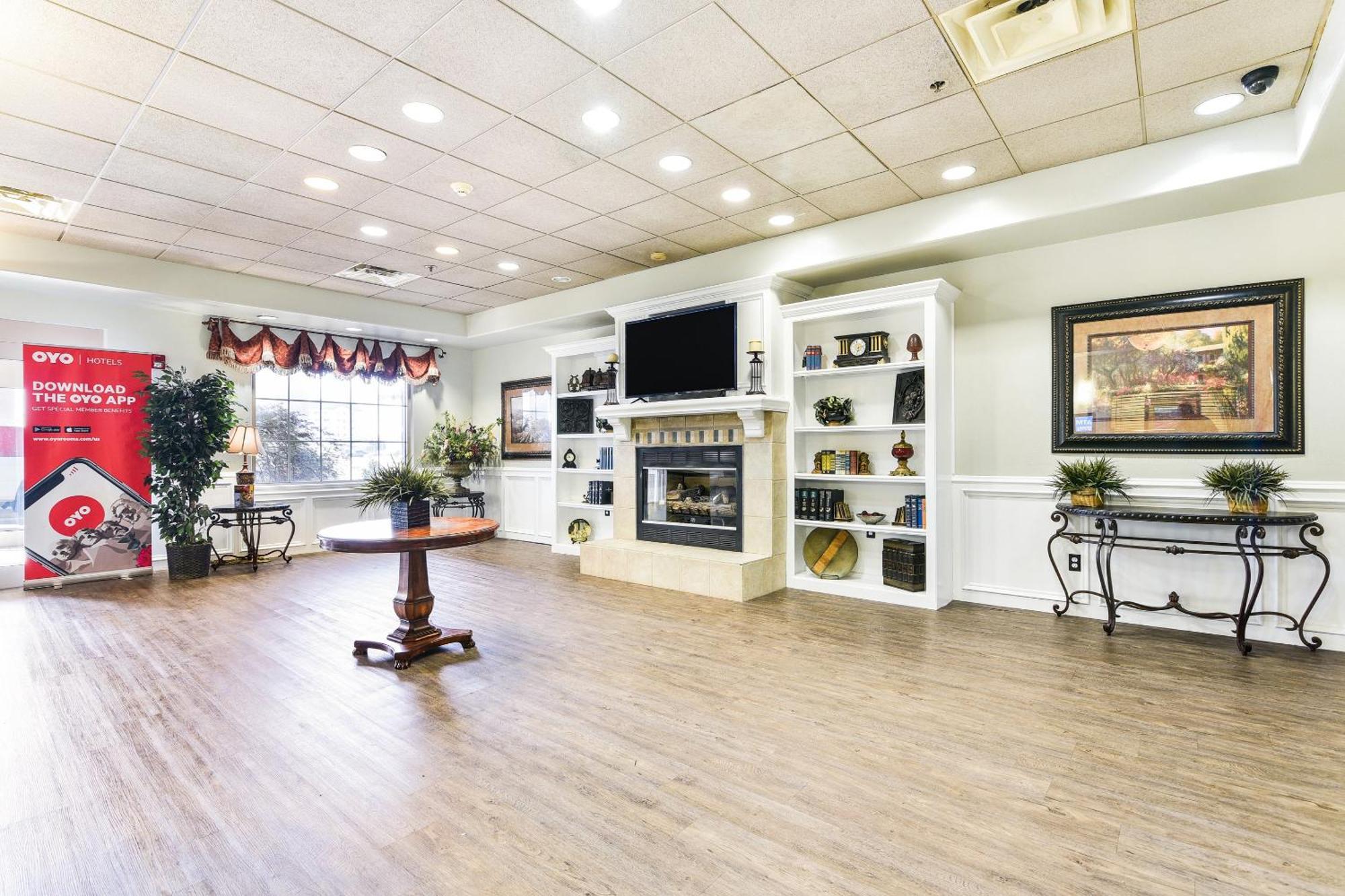 Oyo Townhouse Oklahoma City Airport Kültér fotó